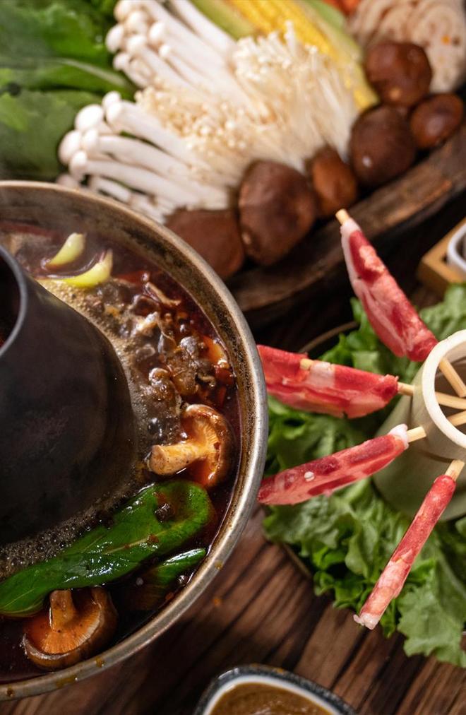 国 中国第一美食名副其实！麻将胡了【双语】你好！中(图2)